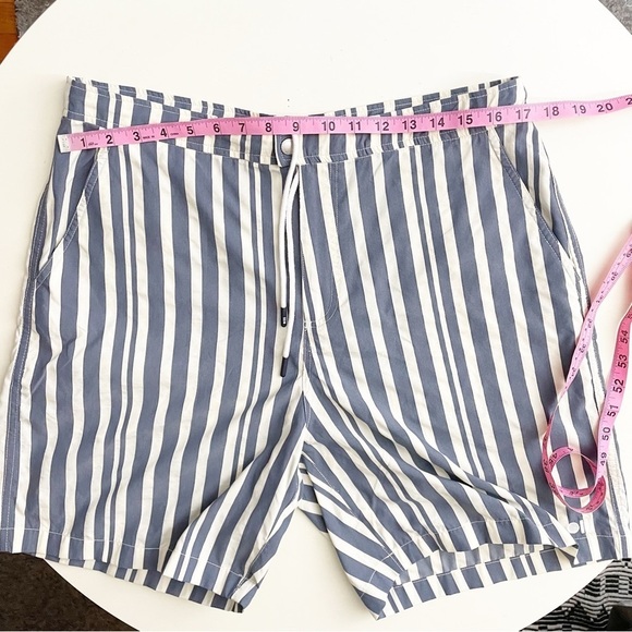 Solid & Striped 7” Stripe Hybrid Shorts Men’s Large NWOT - Picture 4 of 10